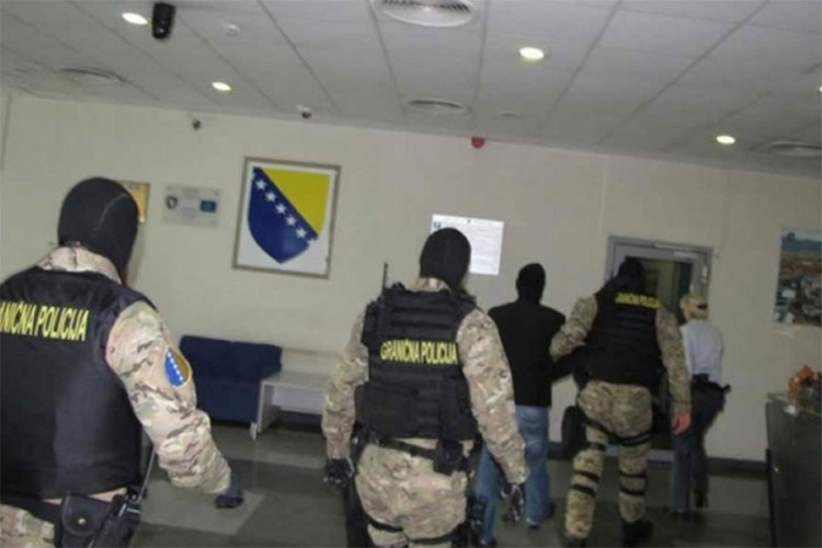 Granična policija uhapsila četiri lica