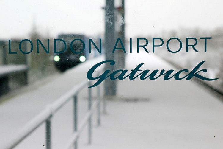 Zbog dronova suspendovani letovi na aerodromu "Getvik"