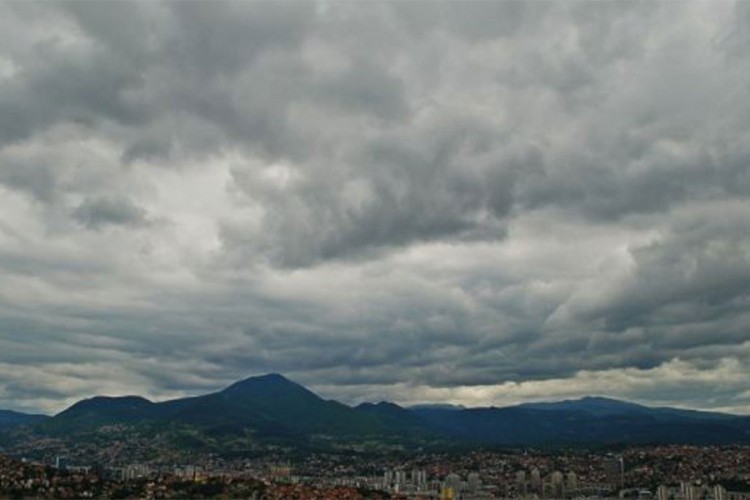 Danas pretežno oblačno: Temperatura od minus dva do osam stepeni