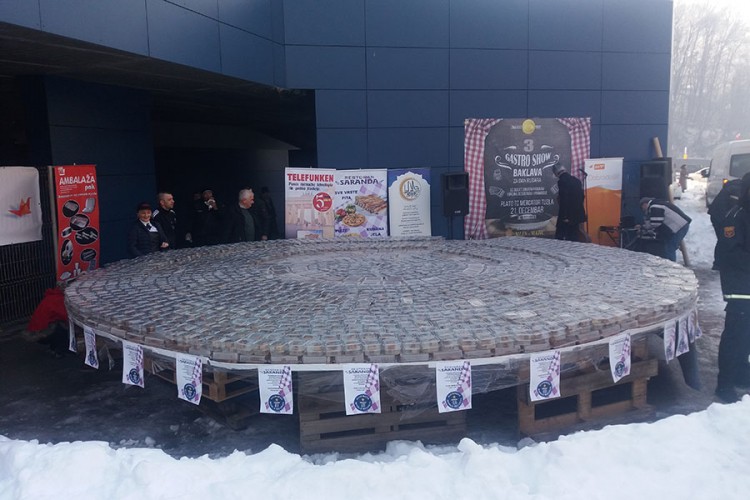 Napravili baklavu od 800 kg za "Ginisa"