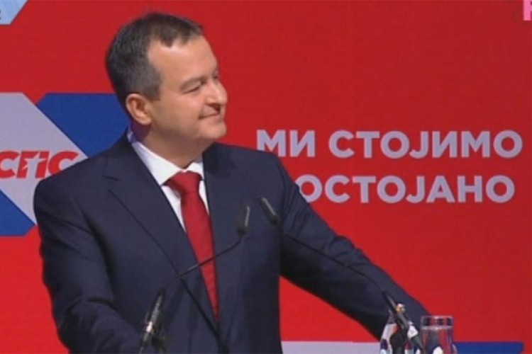 Počeo kongres socijalista, prisustvuju Vučić i Dodik
