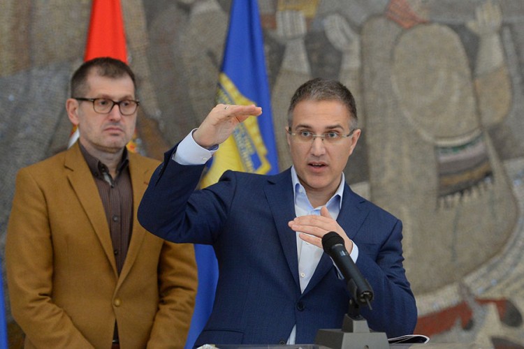 Stefanović: Uhapšeni akteri paljenja kuće novinara Milana Jovanovića