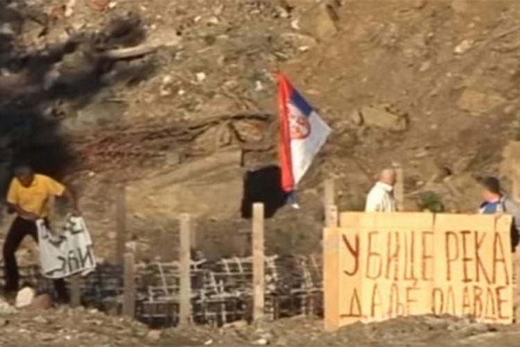 Tuča u selu Rakita zbog izgradnje hidroelektrane