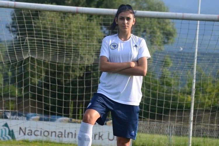 Spremna za duel sa muškarcima: Ajla Skalić ulazi u istoriju bh. fudbala