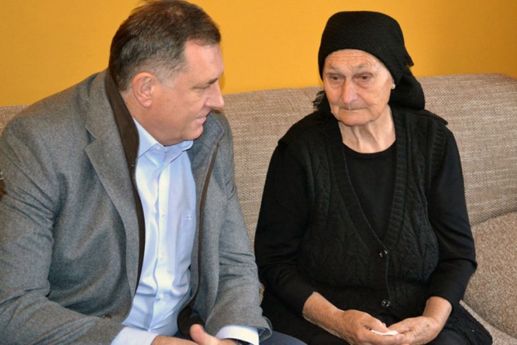 Dodik: Pomoć Zečevićima koji su za Srpsku dali najviše što su mogli