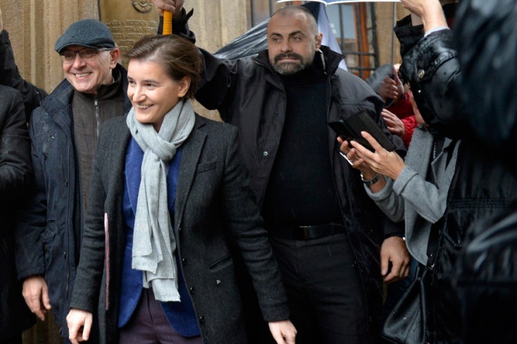 Brnabić: Nisam pozvala na povlačenje priznanja Kosova