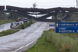 Dignut u vazduh dio željezničkog mosta kod Donjecka