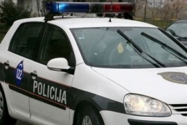 Jedno lice povrijeđeno u sudaru tri automobila