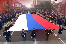 Pripreme za Dan Republike - postrojavanje policije
