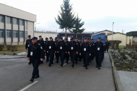 Policija KPZ Banjaluka u svečanom defileu