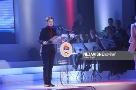 Brnabić: Potrebni hrabrost i mudrost da naš narod ne živi kako ga ...