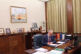 Džaferi potpisao Zakon: Albanski drugi zvanični jezik u Makedoniji