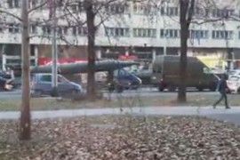 Kombi sa raketom danima kruži Zagrebom