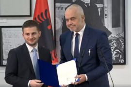 Rama preuzeo ministarsku funkciju pa je prepustio Čakaju
