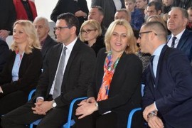 Otvorena obnovljena škola kod Prnjavora