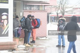 Konobarica nahranila promrzle migrante u Banjaluci