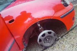 Pijan vozio autoputem bez gume