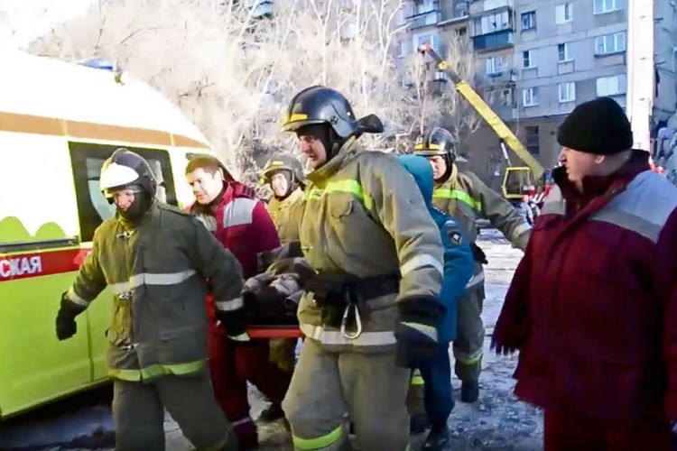 Broj poginulih pod ruševinama zgrade u Rusiji porastao na 26