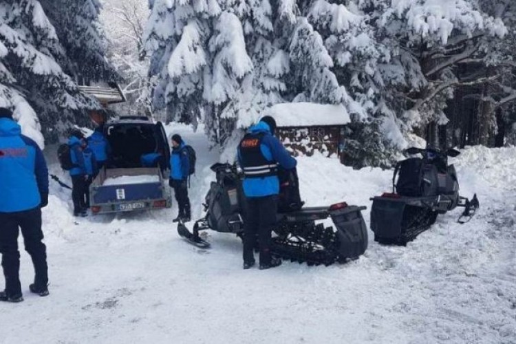 Nastavljena potraga za mladićem na Ponijerima