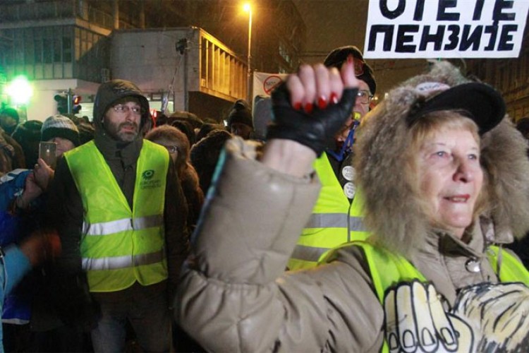 Još jedan protest u Beogradu, prvi put i u Novom Sadu i Kragujevcu