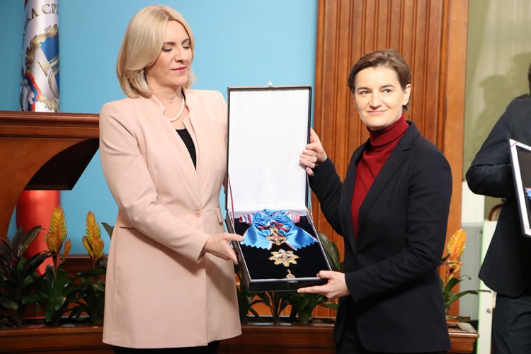 Cvijanovićeva uručila odlikovanja povodom 9. januara