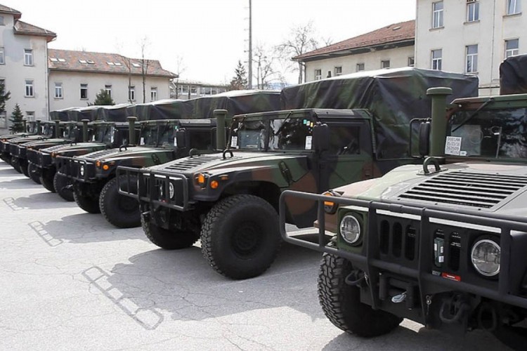 Blokirana milionska nabavka vozila za Oružane snage BiH