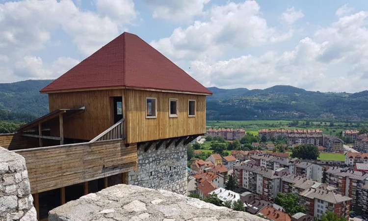 Uveliko oživio turizam u Doboju: Grad i okolinu obilaze i Singapurci