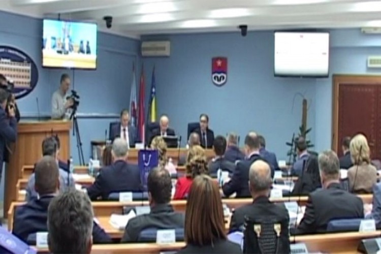 SNSD i SDS pregovaraju o formiranju nove skupštinske većine