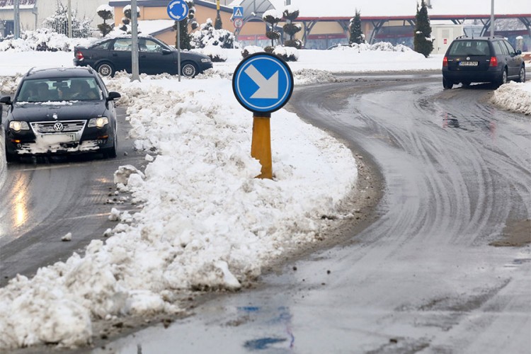 Oprez zbog kiše i snijega