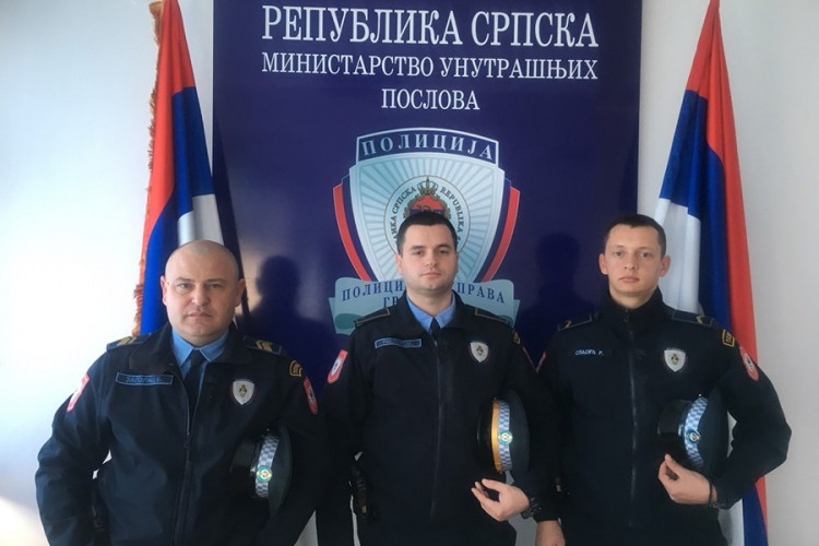 Ispovijest policajaca koji su spasili staricu: Nismo imali dilemu da li skočiti u Savu