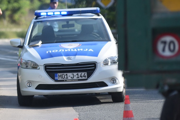 Pljačka u Banjaluci, razbojnik pobjegao sa 700 KM