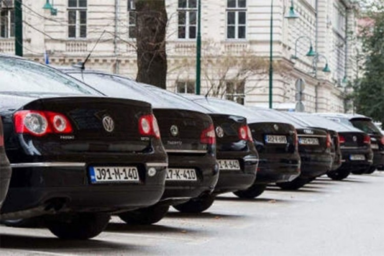 Vrijednost tendera za nabavku službenih vozila u prošloj godini viša od 93 miliona KM
