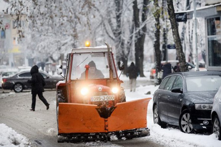 Putevi u Banjaluci prohodni, zimske službe na terenu