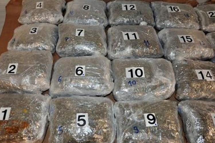 Zaplijenjeno 25 kilograma marihuane, uhapšena Slovenka