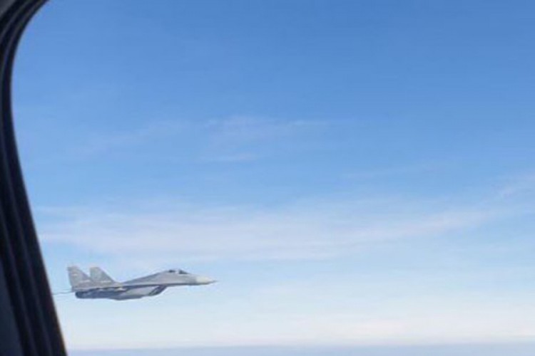 Srpski piloti objavili snimke iz kokpita: "Ovako smo pozdravili Putina"