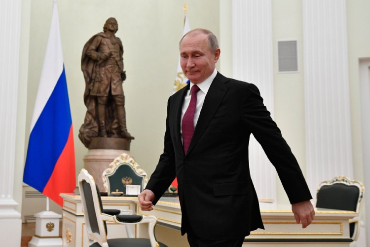 Putin: Američki vojnici ilegalno u Siriji