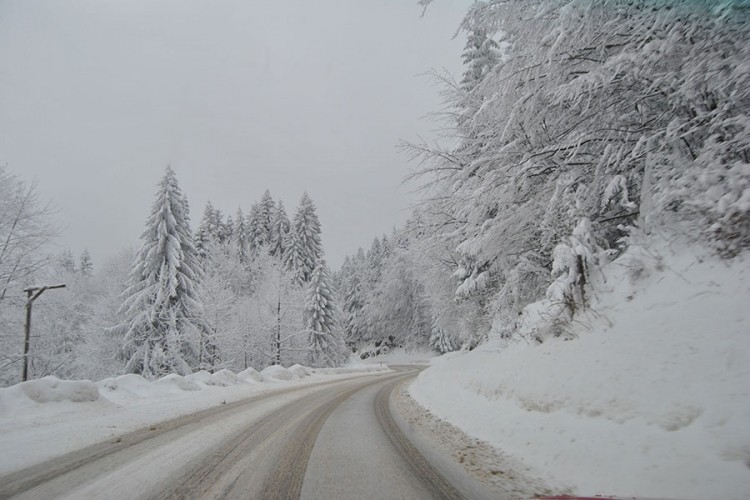 Meteorolozi najavljuju intenzivne snježne padavine