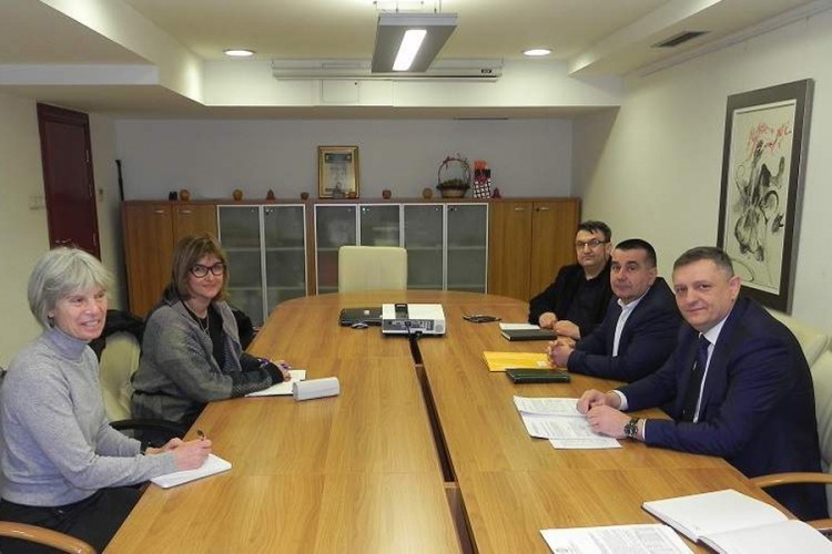 Podrška raseljenim licima i izbjeglicama