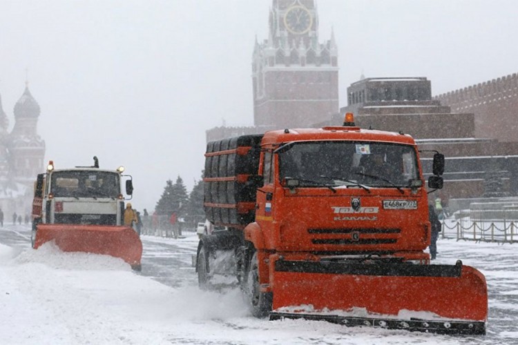 Ovako se Moskva bori sa snijegom