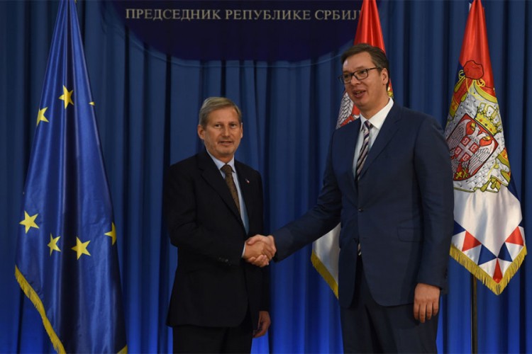 Vučić i Han o situaciji na Zapadnom Balkanu