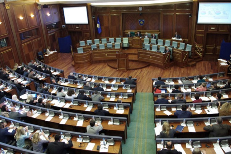 Priština odlučila: Ostaju takse od 100 odsto
