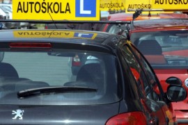 Nakon sudara s vozilom autoškole instruktorki polomio nos