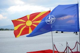 Zaharova: Od čega NATO štiti Makedoniju?