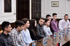 Uplaćena druga rata stipendije za učenike, za studente u martu