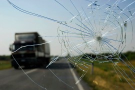 Polomljena šajba dokaz protiv odbjeglog vozača