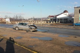 Težak udes tri automobila kod "Petog neplana"