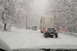 Obustavljen saobraćaj na putu Šujica-Kupres