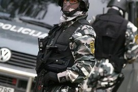 Predložen pritvor policajcima uhapšenim u Kalesiji
