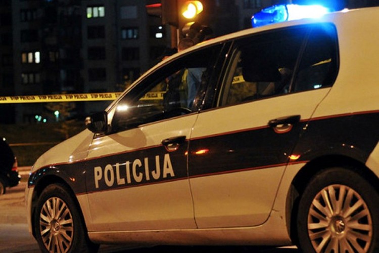 Žena povrijeđena u nezgodi na Alipašinom polju