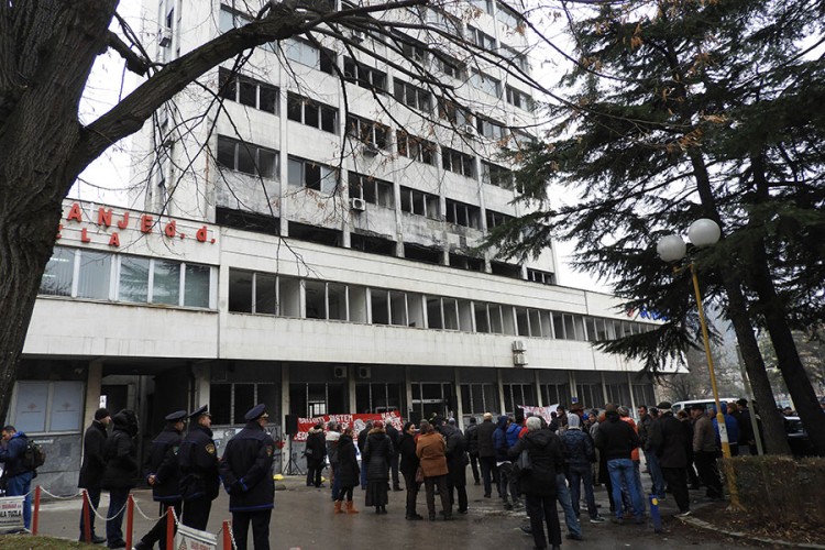 Razočarani dočekali pet godina od februarskih protesta